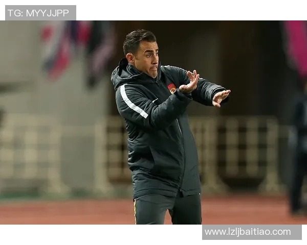 深圳排球队边路渗透战术解析及其对比赛的影响探讨